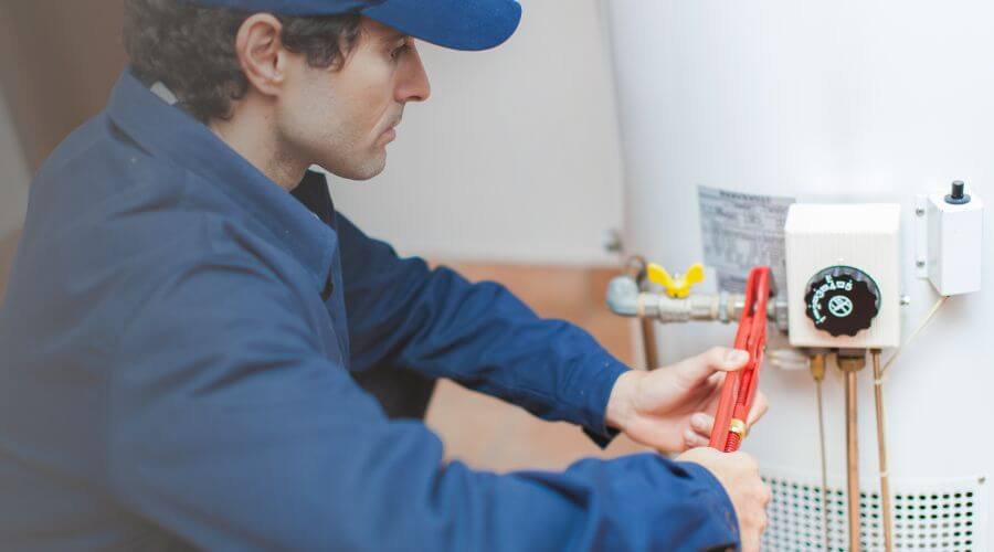 Expert burst pipe repair services in Carey, OH